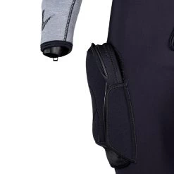 Combinaison DYNAFLEX AQUALUNG 7mm à Cagoule Dame 6 Combinaison DYNAFLEX AQUALUNG 7mm à Cagoule Dame -Magasin De Plongée dynaflex 2023 cagoule detail 1